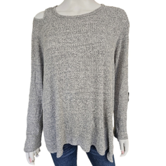 Democracy Long Sleeve One Cold Shoulder Lightweight Sweater Size M - Picture 3 of 11